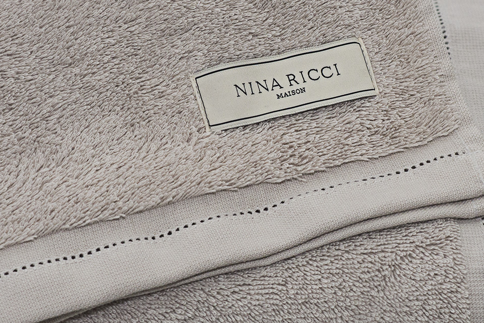 Ecume des jours – PROSOP MAINI – 40x60cm-perle Nina Ricci