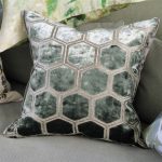 Perna Decorativa – Manipur Jade Cushion – Designers Guild