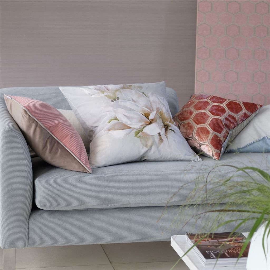 Perna Decorativa - Manipur Coral Cushion - Designers Guild