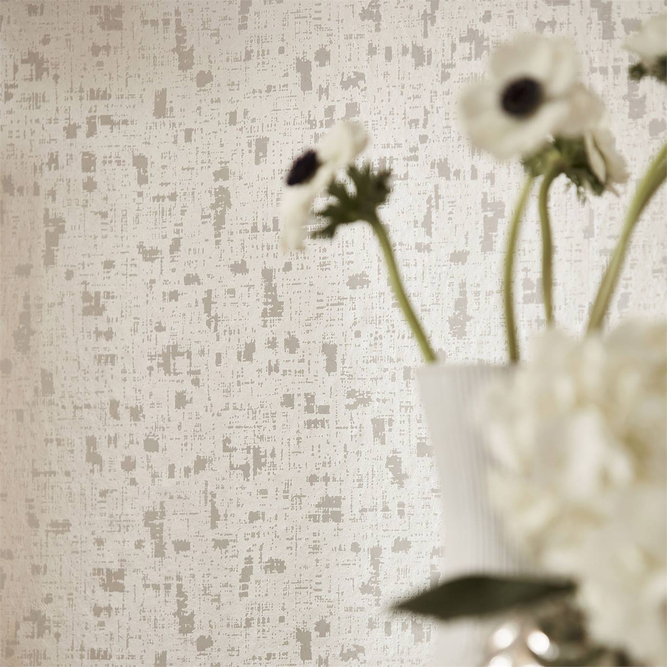 Wallpaper - Harlequin - Paloma Wallpapers -  Lucette Rose Gold