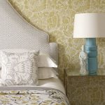 Tapet-Sanderson-Poppy-Damask-SilverChalk-3-1