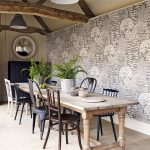 Tapet-Sanderson-Woodland-Toile-IvoryCharcoal-2-1